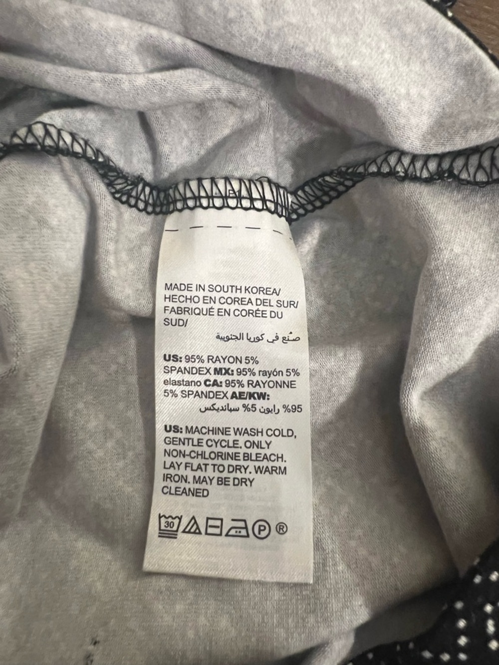 Chico's Black & White Geometric Diamond Print Boatneck Blouse 1 (6/8) - Picture 5 of 8